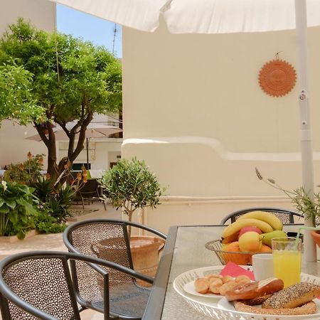Home With Courtyard In Beating Heart Of Old Town! Chania  Екстер'єр фото