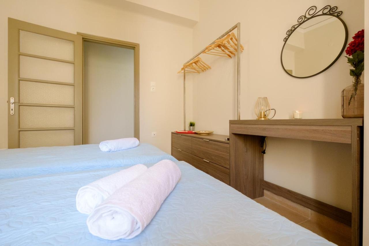 Home With Courtyard In Beating Heart Of Old Town! Chania  Екстер'єр фото