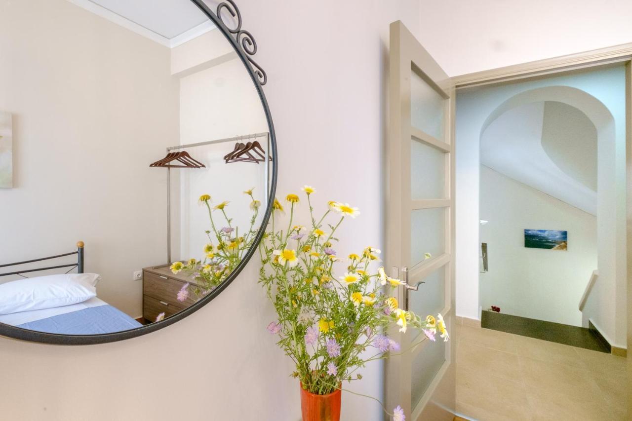 Home With Courtyard In Beating Heart Of Old Town! Chania  Екстер'єр фото